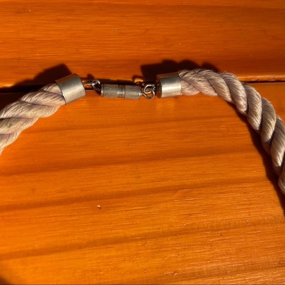 Vintage CJ Cloisonné Iris Bib Necklace - Picture 9 of 13